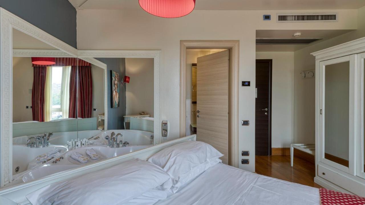 Hotel Fiera Di Брешия Экстерьер фото