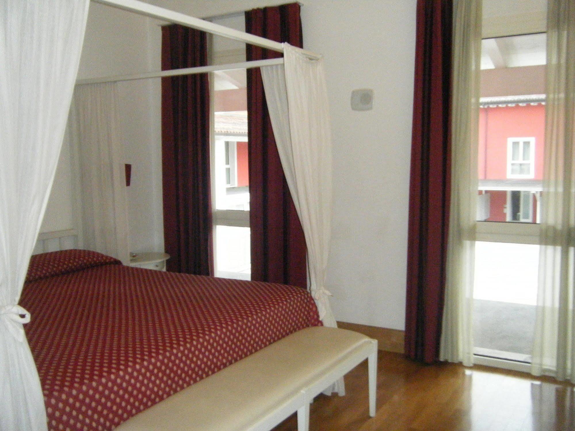 Hotel Fiera Di Брешия Экстерьер фото